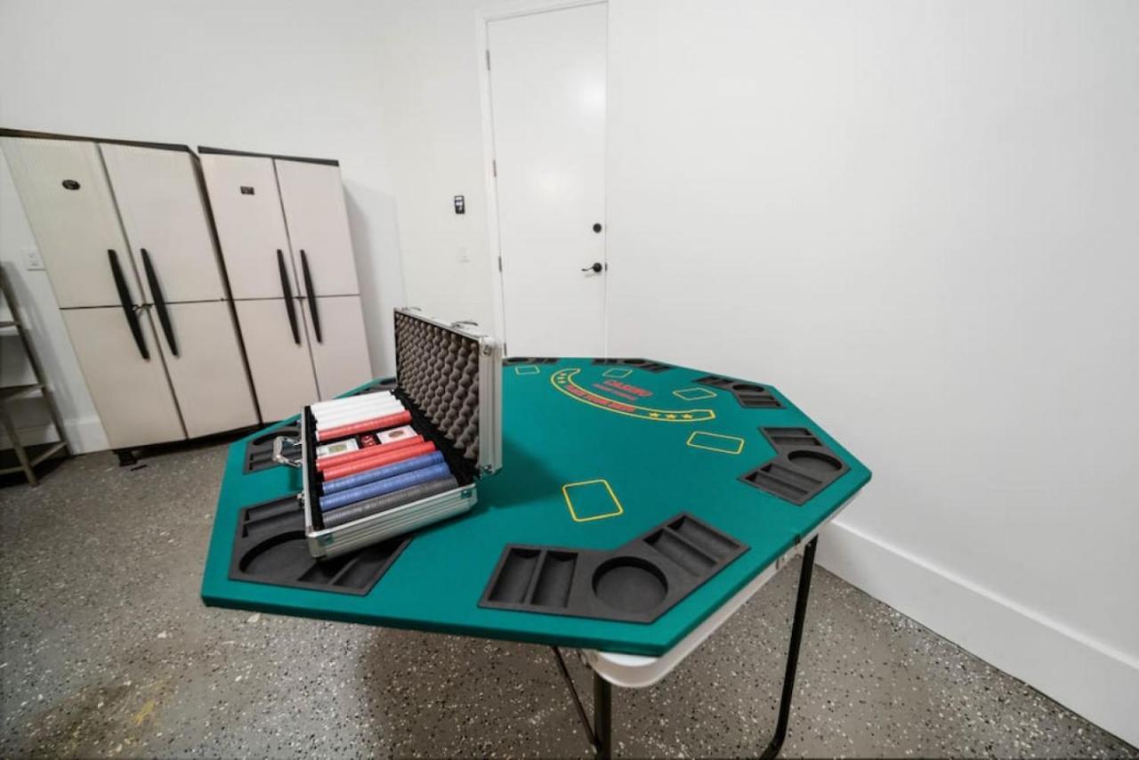 Modern Rocknhome Near Hard Rock And Fll Airport Holiday home