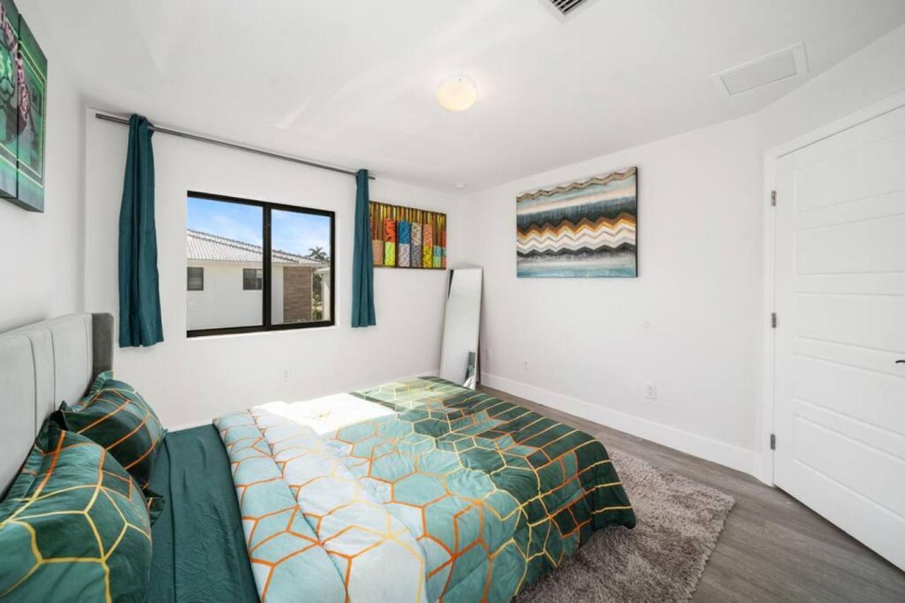Holiday home Modern Rocknhome Near Hard Rock And Fll Airport Fort Lauderdale