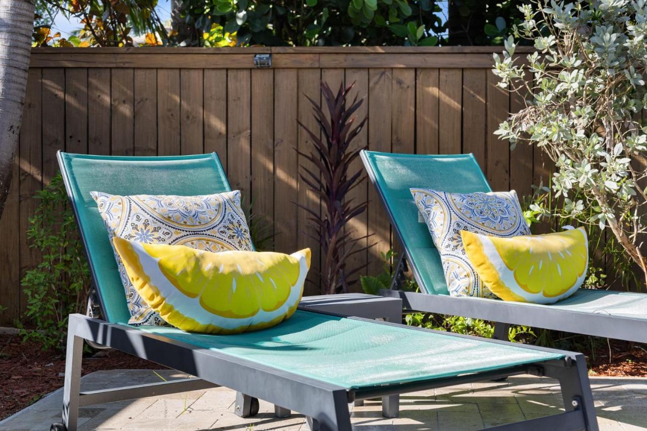 Casa Limon - Private Heated Pool Prime Location & Parking