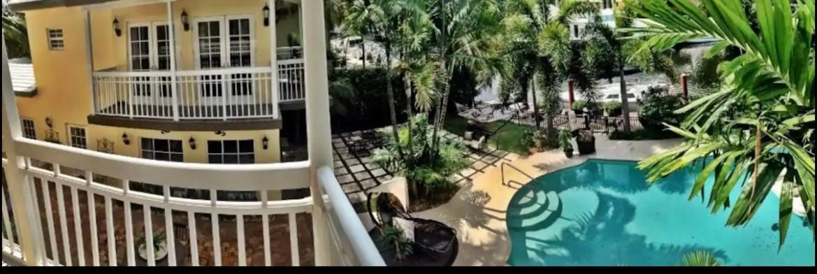 Lauderdale French Castilla House