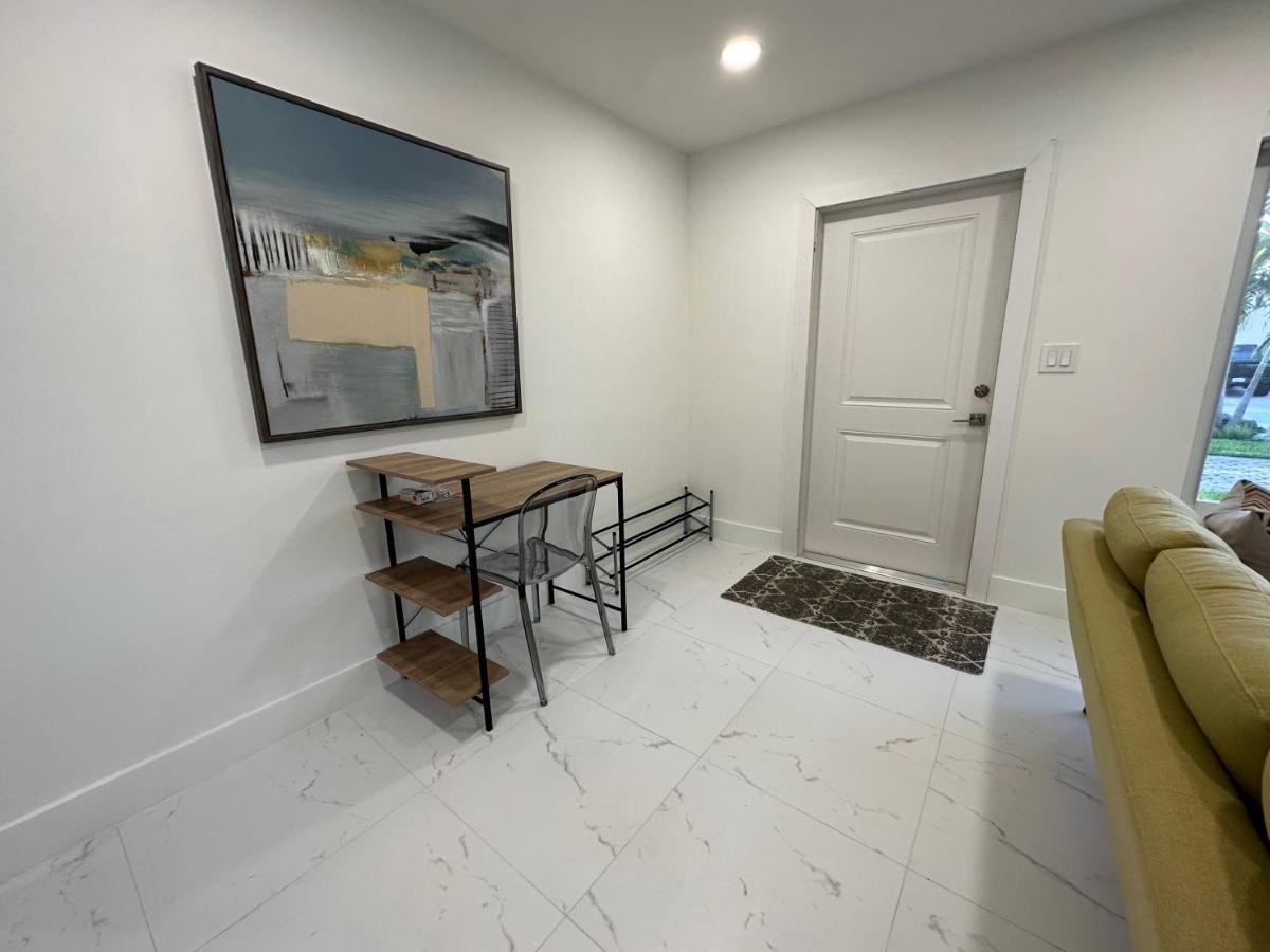 Holiday home The Sun House - 3 Bed, 2 Bath, Private Pool, Fire Pit, Huge Backyard