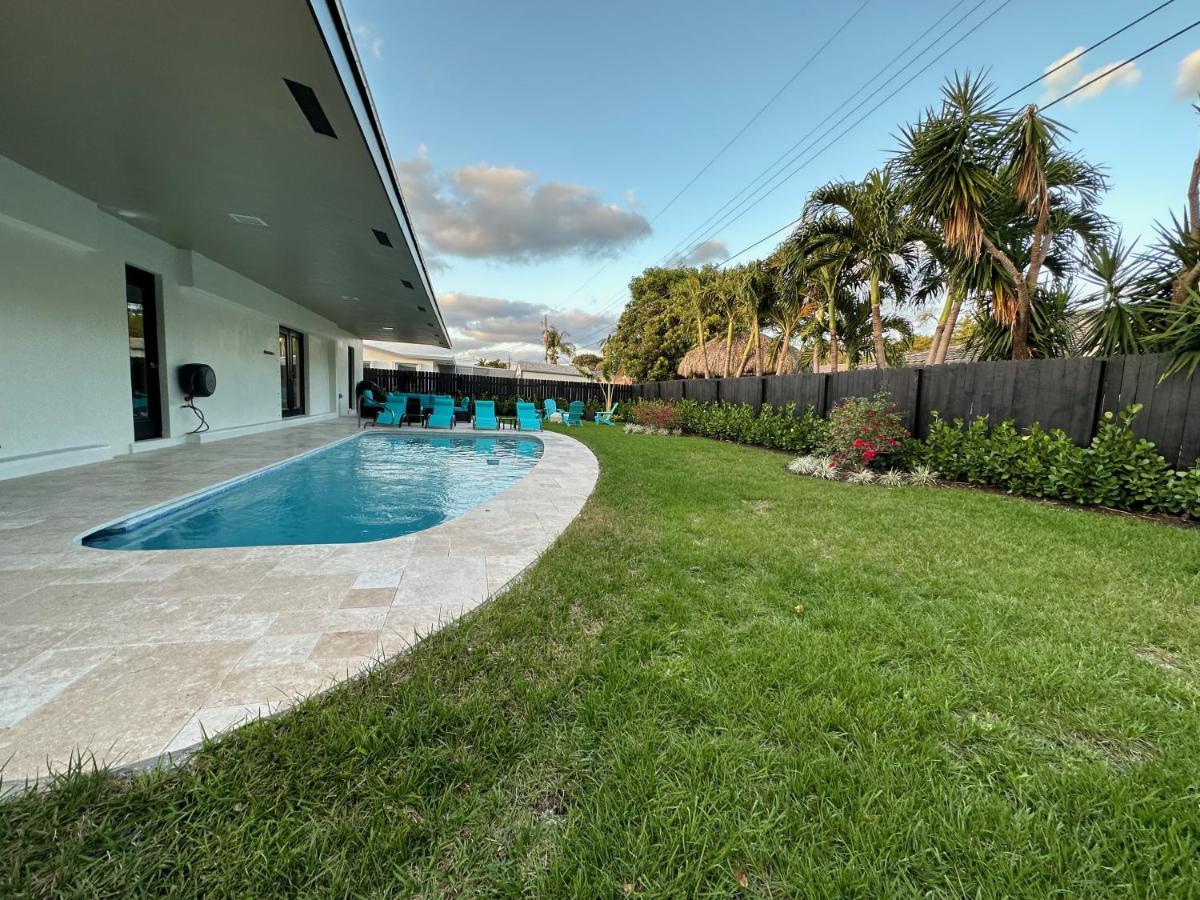 The Sun House - 3 Bed, 2 Bath, Private Pool, Fire Pit, Huge Backyard Holiday home Fort Lauderdale