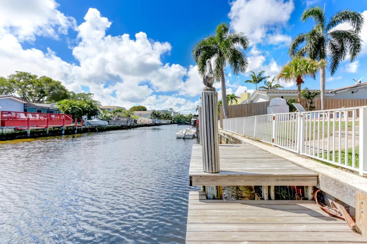 Canal - Water View, Private Pool, Near Holiday home