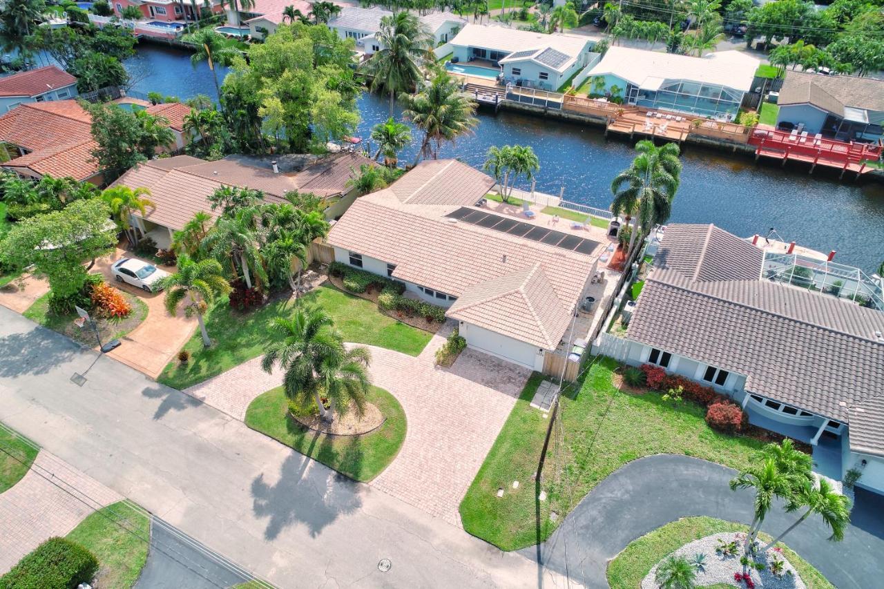 Canal - Water View, Private Pool, Near *