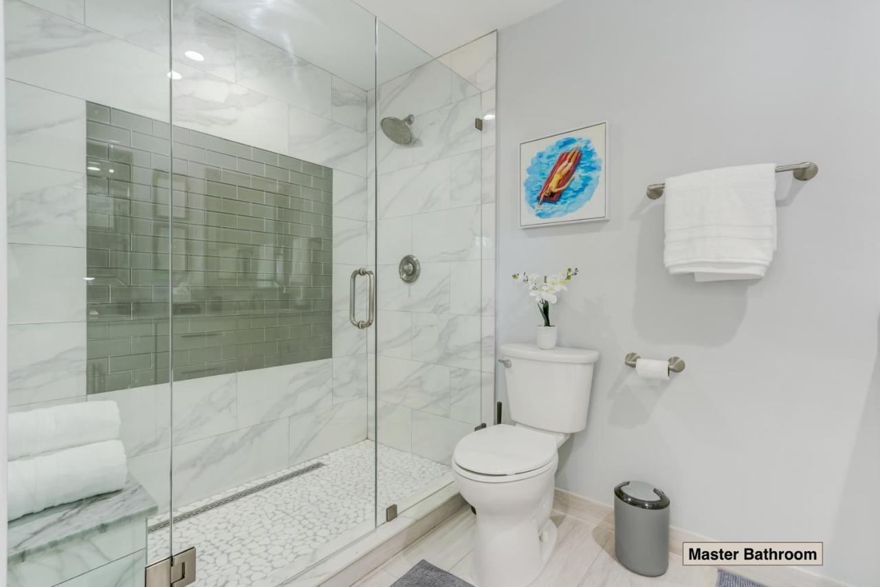 Canal - Water View, Private Pool, Near *