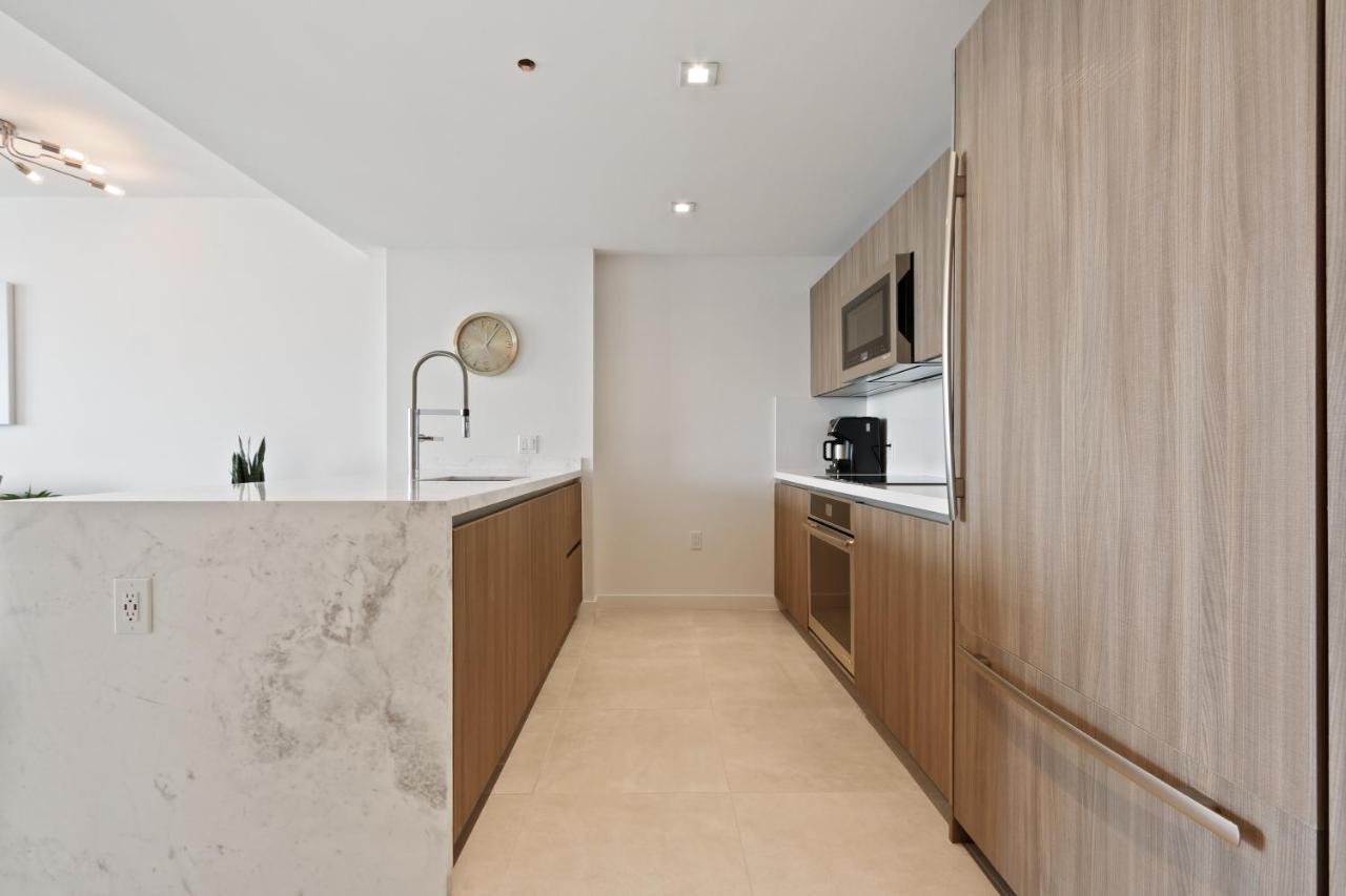7th Fl, Modern, Pool, Gym Holiday home *