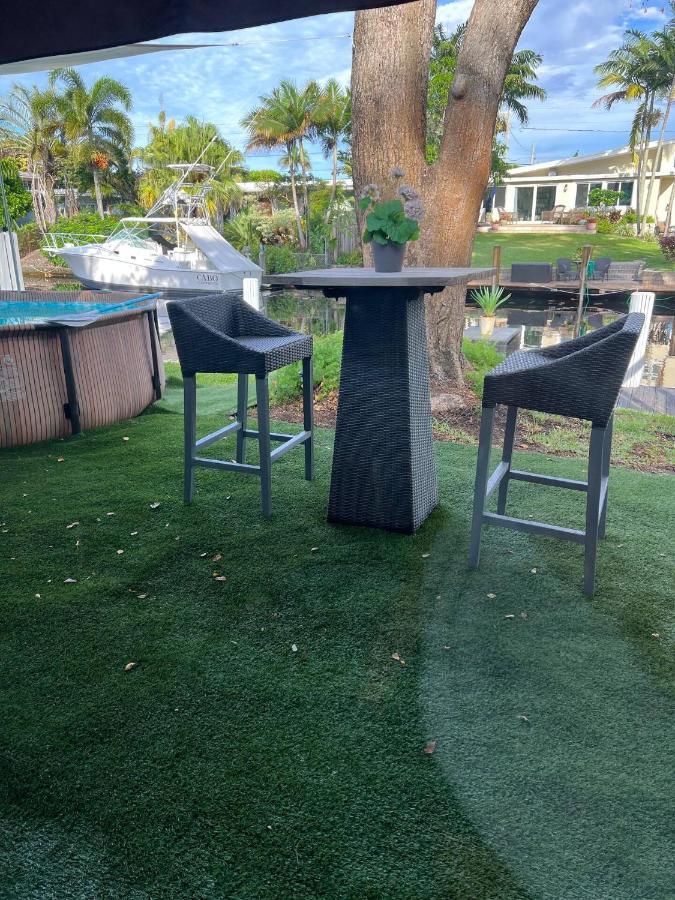 Waterfront Escape 3 Bed 2 Bath *