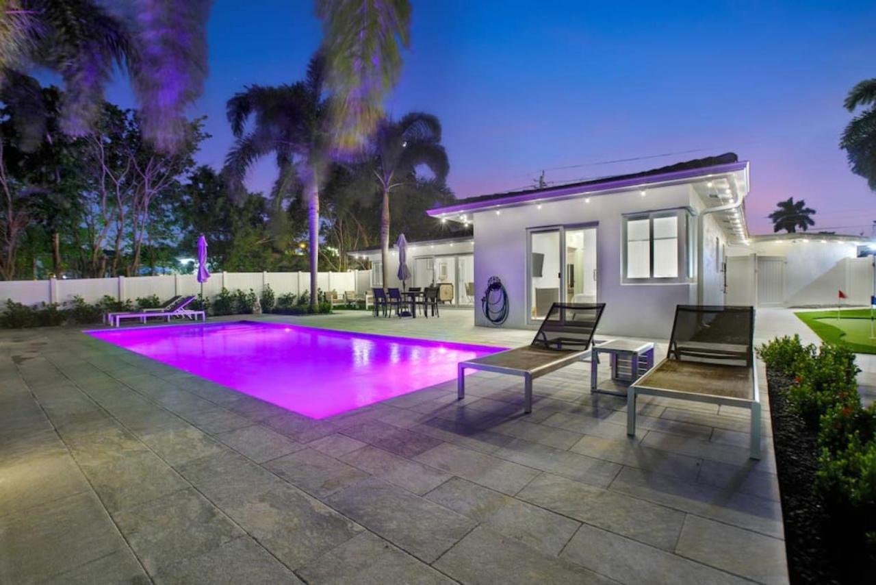 Lakefront Family Fun With Private Dock 3br 2b Holiday home Fort Lauderdale