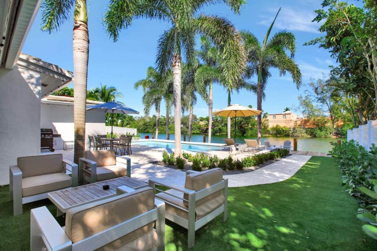 Lakefront Family Fun With Private Dock 3br 2b Holiday home *