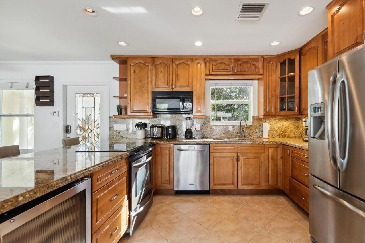 Chic Lauderdale House With Private Pool Fort Lauderdale