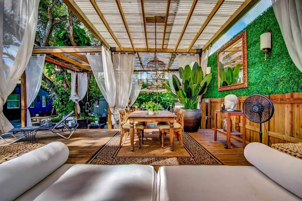 Oasis With Insane Outdoor Area Near Wilton Manors Holiday home *