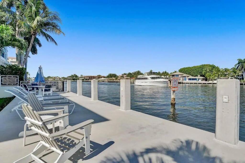 Apartment Vistamar Waterfront Abode -walk To The *