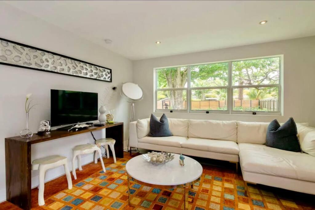 Oasis With Insane Outdoor Area Near Wilton Manors Holiday home