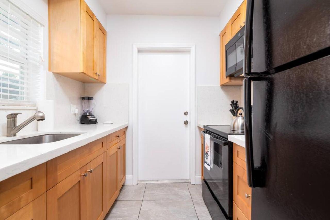 Bayshore Breeze Free Parking 7 Apartment *