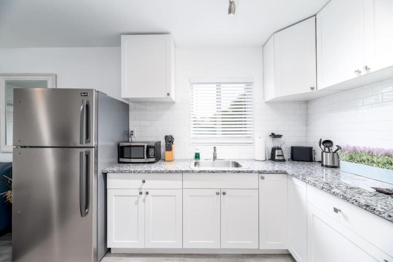Apartment Comfy At Middle River 1 *