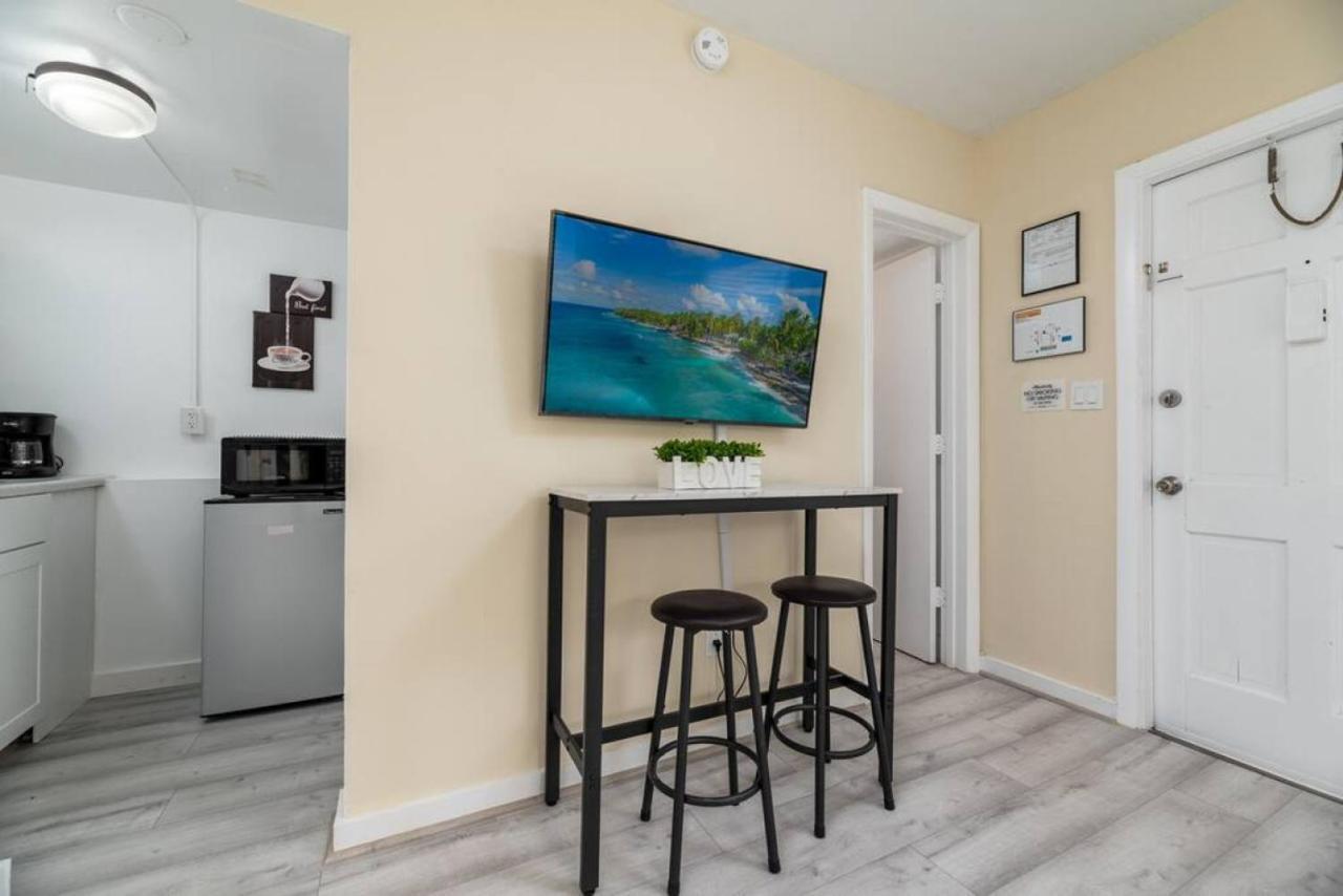 Apartment Short Walk To Wilton Drive Apt6 Fort Lauderdale