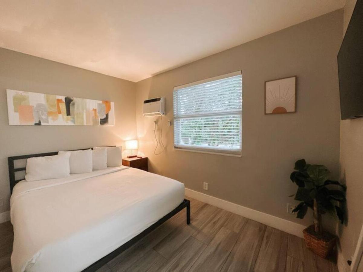 Apartment Rustic Retreats Modern 1br For 4 Guests In The Heart Of Lauderdale *