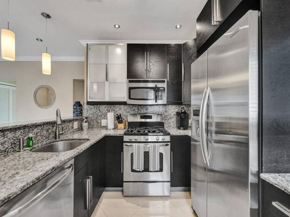 Isles Modern 1br In Lauderdale With Patio *