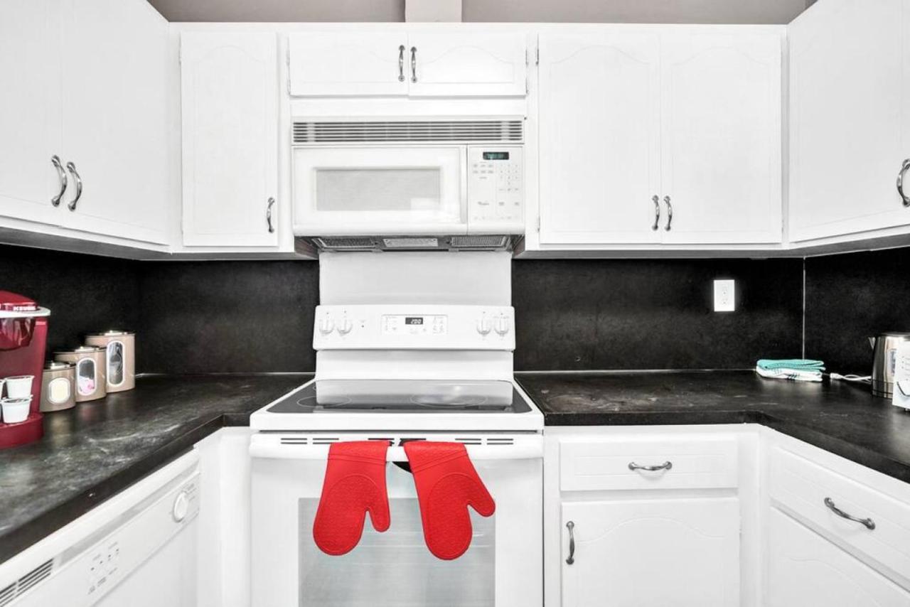 The Oceans Spacious 3br In Victoria Park With Pool Apartment *
