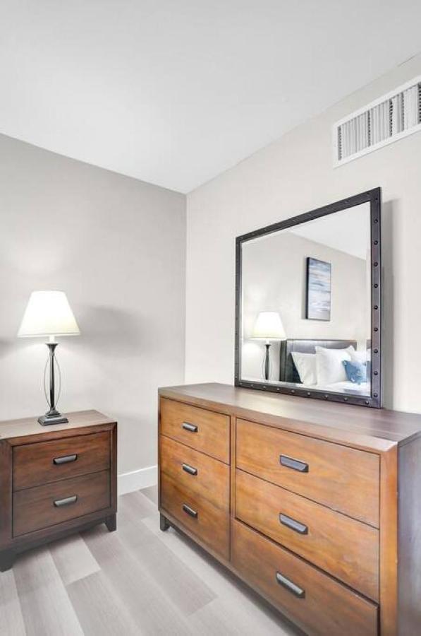 Pionciana Getaway 1br Near Fll Airport Apartment *