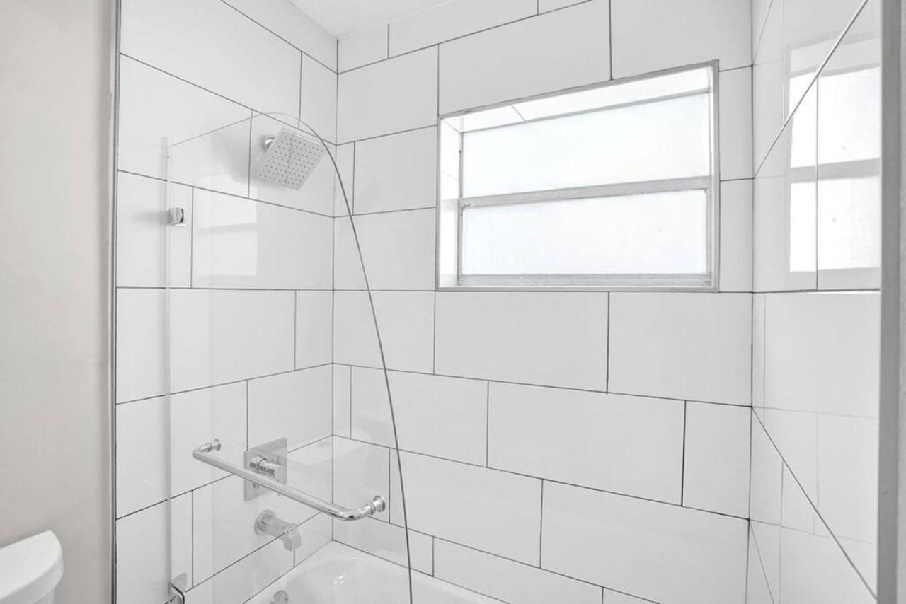 Apartment Pionciana Getaway 1br Near Fll Airport *