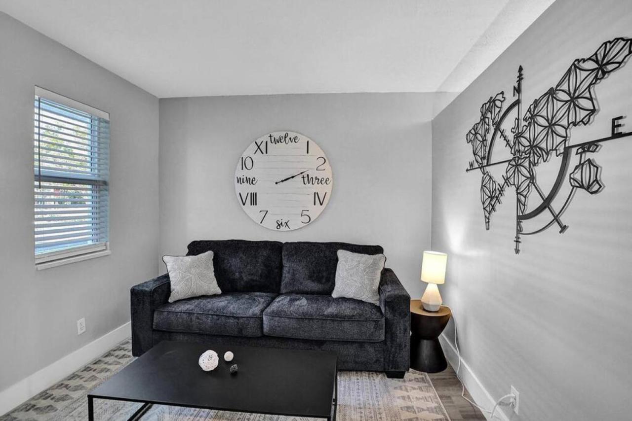 Rustic Retreats Cozy 1br For 4 Guests Minutes From Olas Apartment Fort Lauderdale