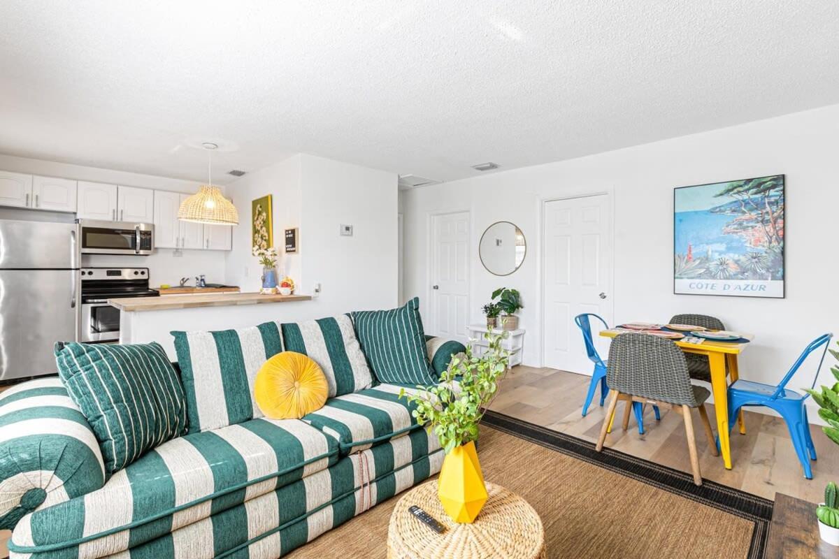 Lovely 2 Bedroom In Sailboat Bend Holiday home Fort Lauderdale