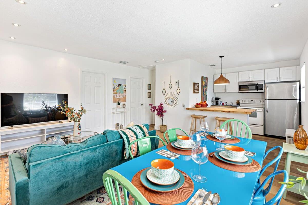 Holiday home Stylish 2 Bedroom - Close To Riverwalk