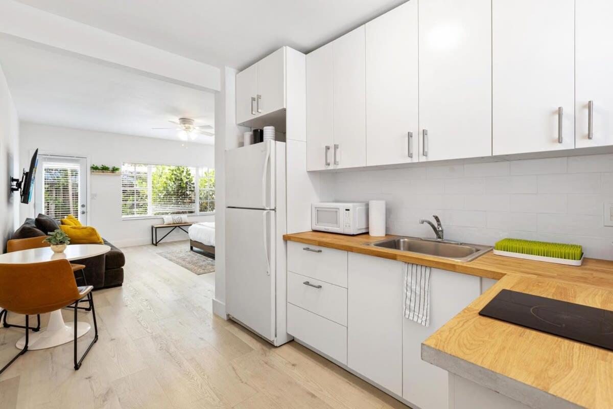 Lovely In The Heart Of Victoria Park Holiday home