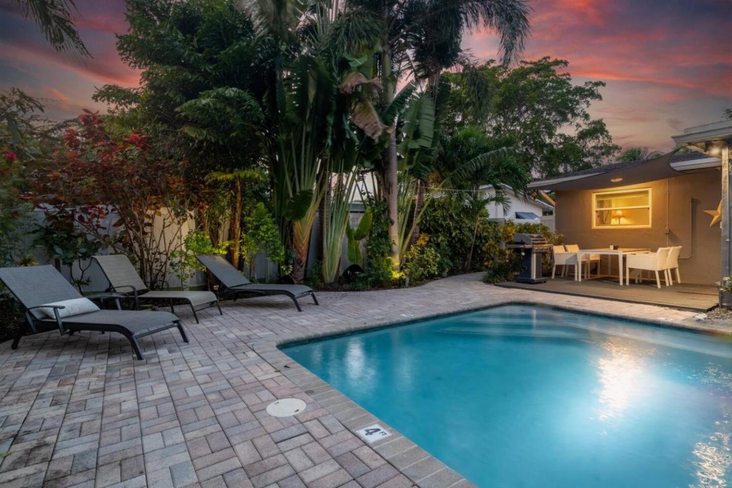 Holiday home Wilton Manors West 2 Bed 2 Bath With Pool *