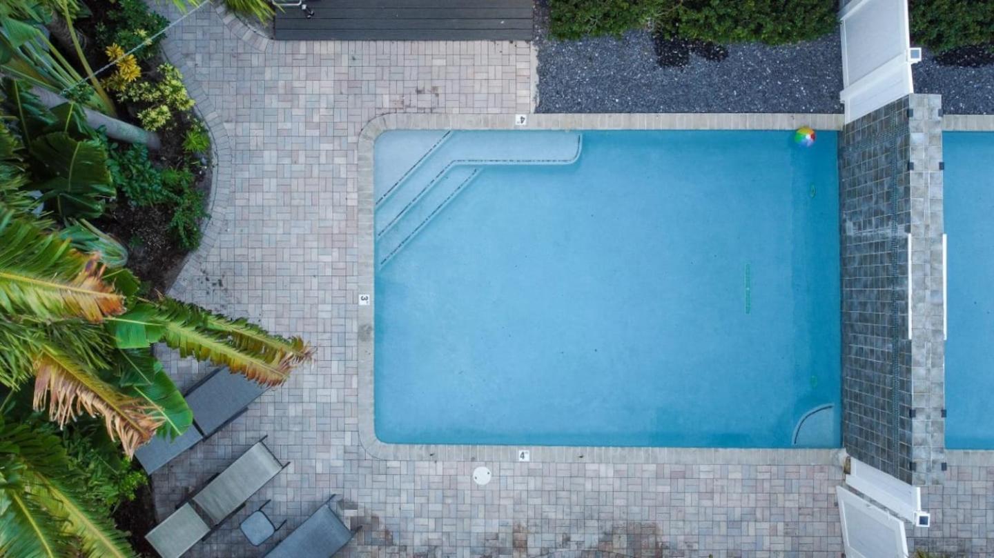 Wilton Manors West 2 Bed 2 Bath With Pool * Fort Lauderdale