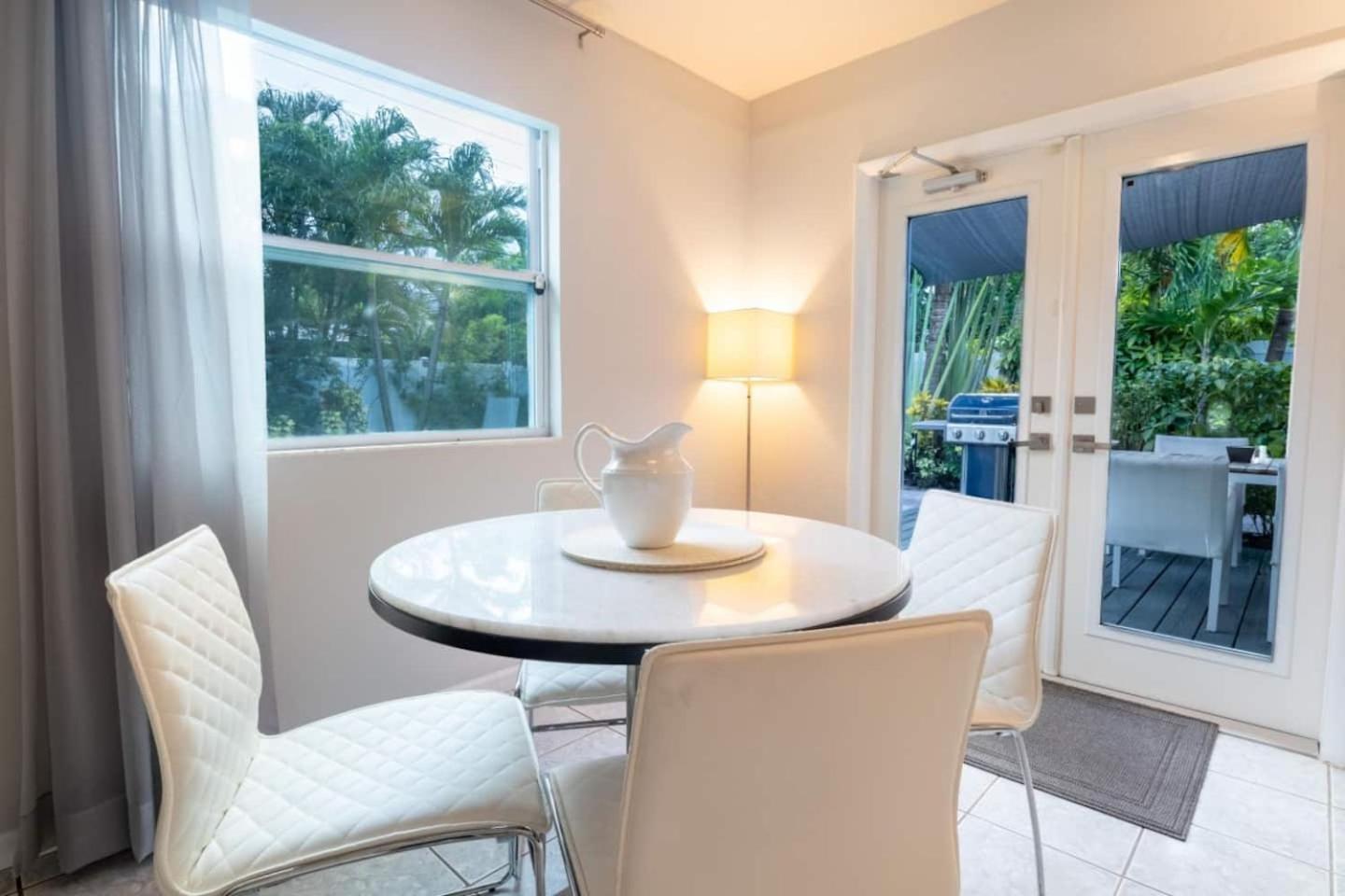Wilton Manors West 2 Bed 2 Bath With Pool Fort Lauderdale