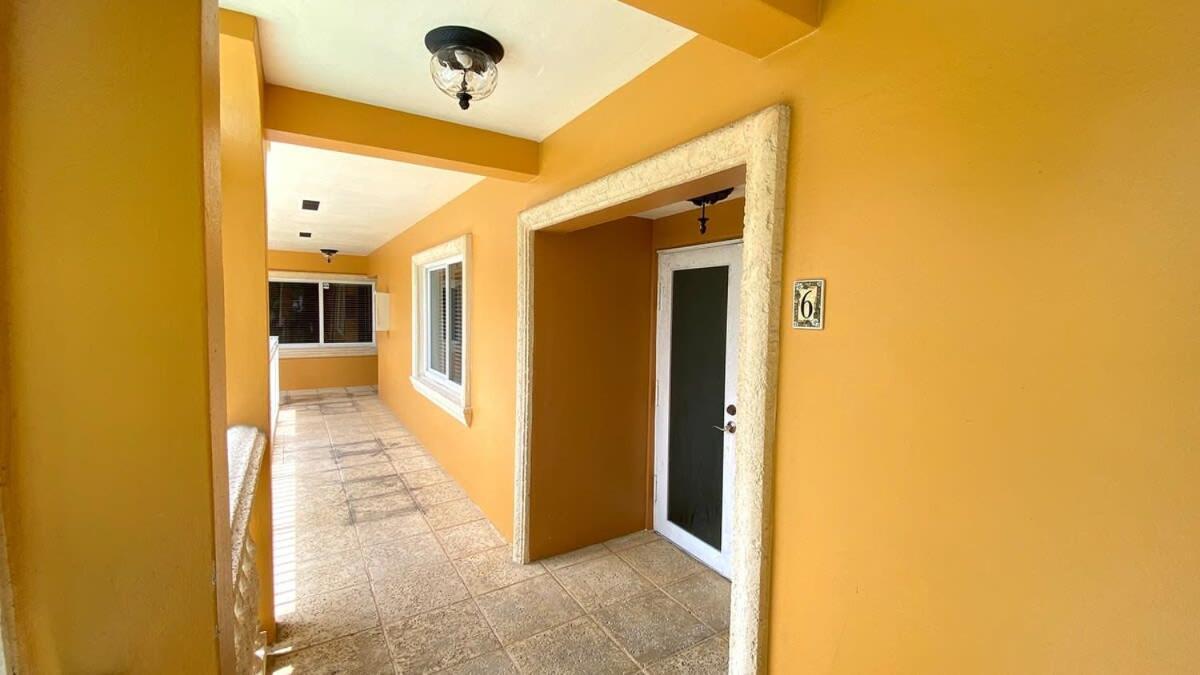 Spacious In Olas Blvd Apartment Fort Lauderdale