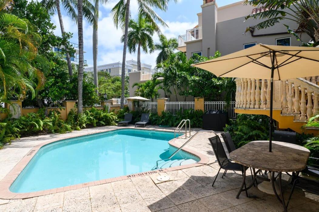 Spacious In Olas Blvd Apartment