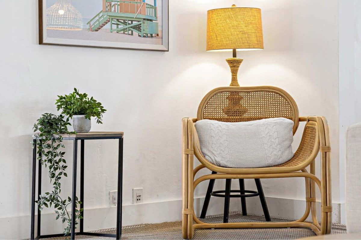 Spacious In Olas Blvd * Fort Lauderdale