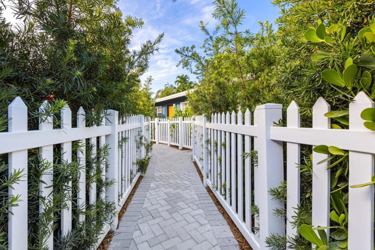 Stylish 2 Bedroom - Close To Riverwalk Holiday home *