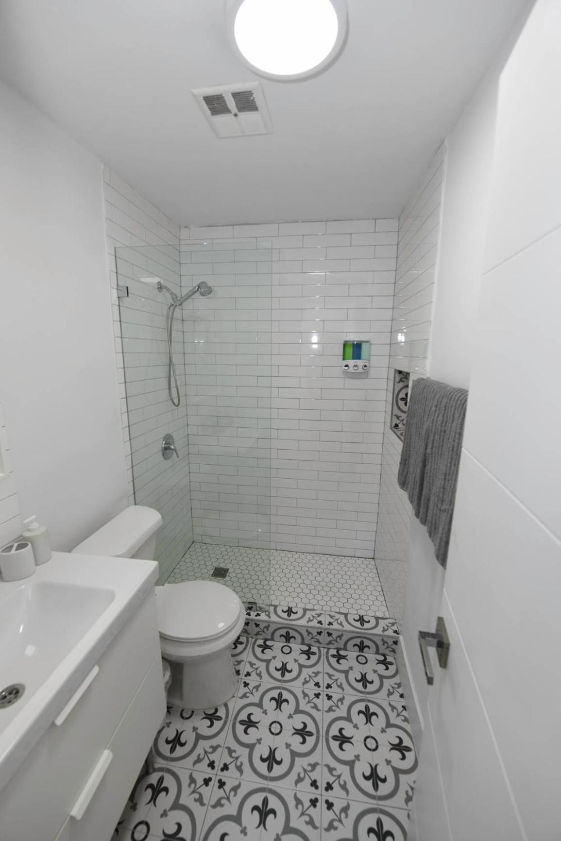 Apartment 4-plex *