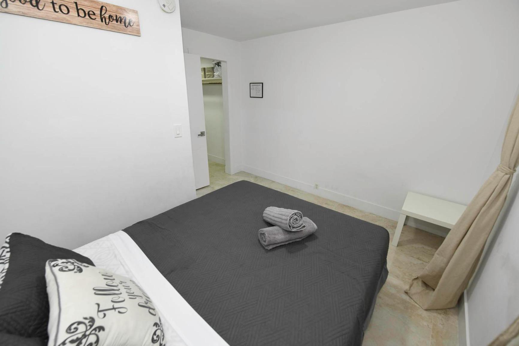 4-plex * Fort Lauderdale