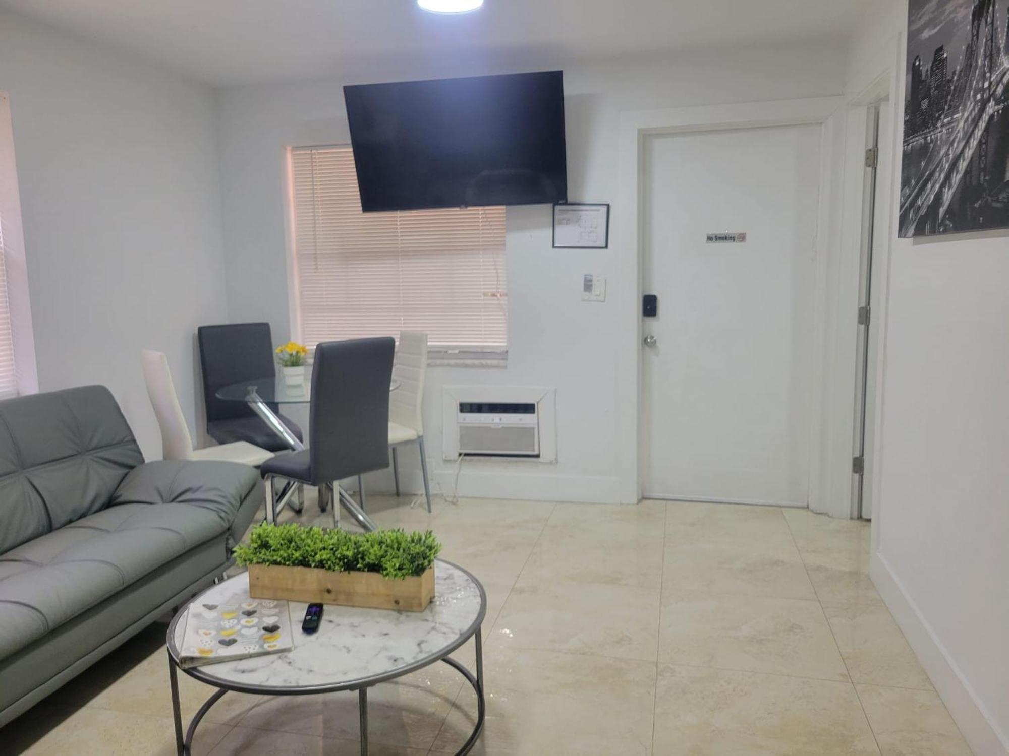 Apartment 4-plex