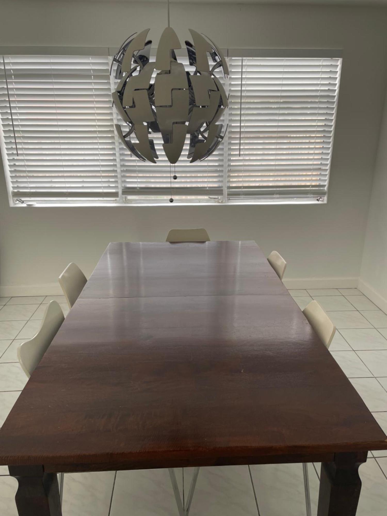 Modern Close To Downtown And The Airport Apartment *
