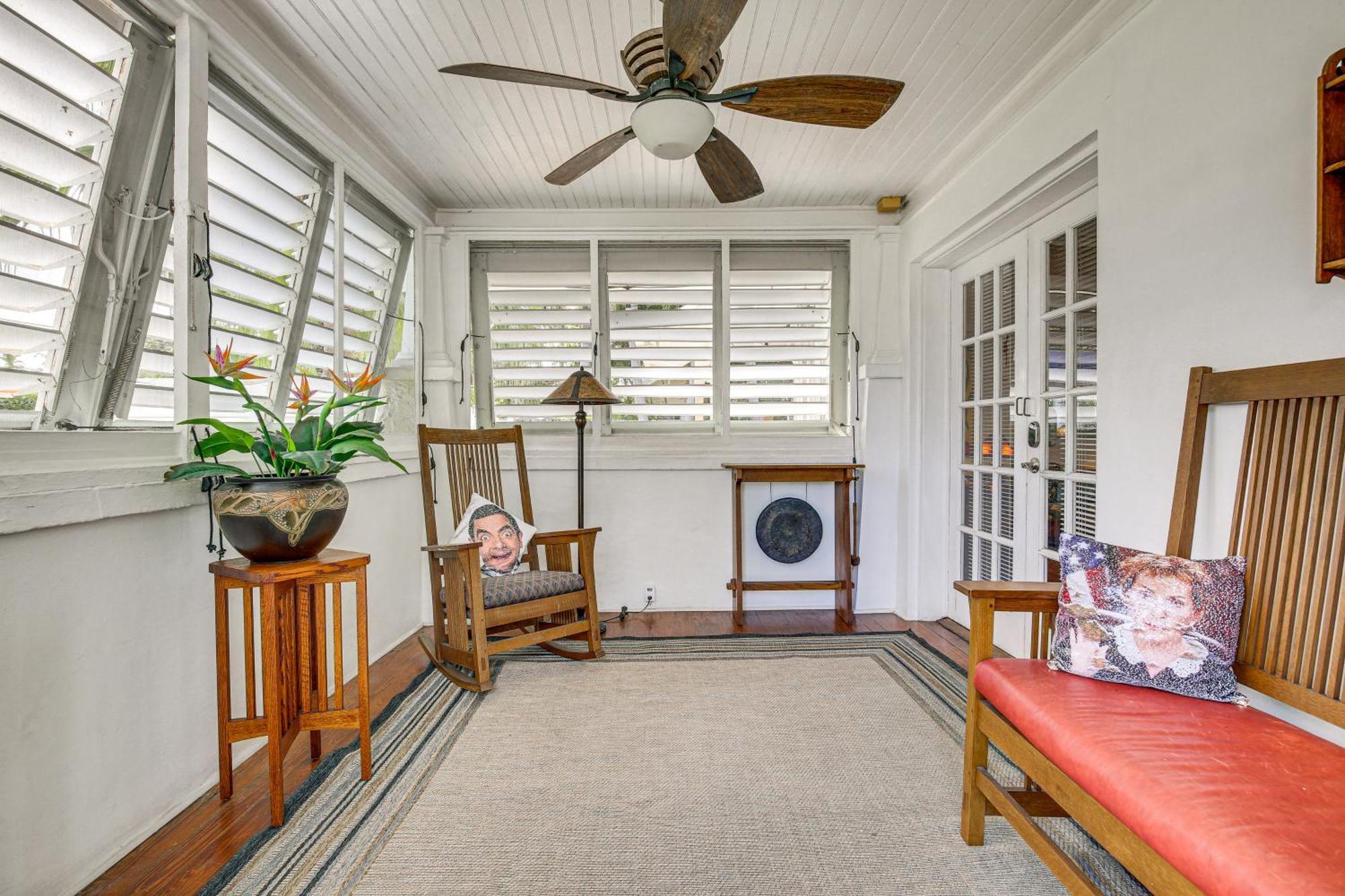Lauderdale Oasis With Pool About 2 Mi To Beach!
