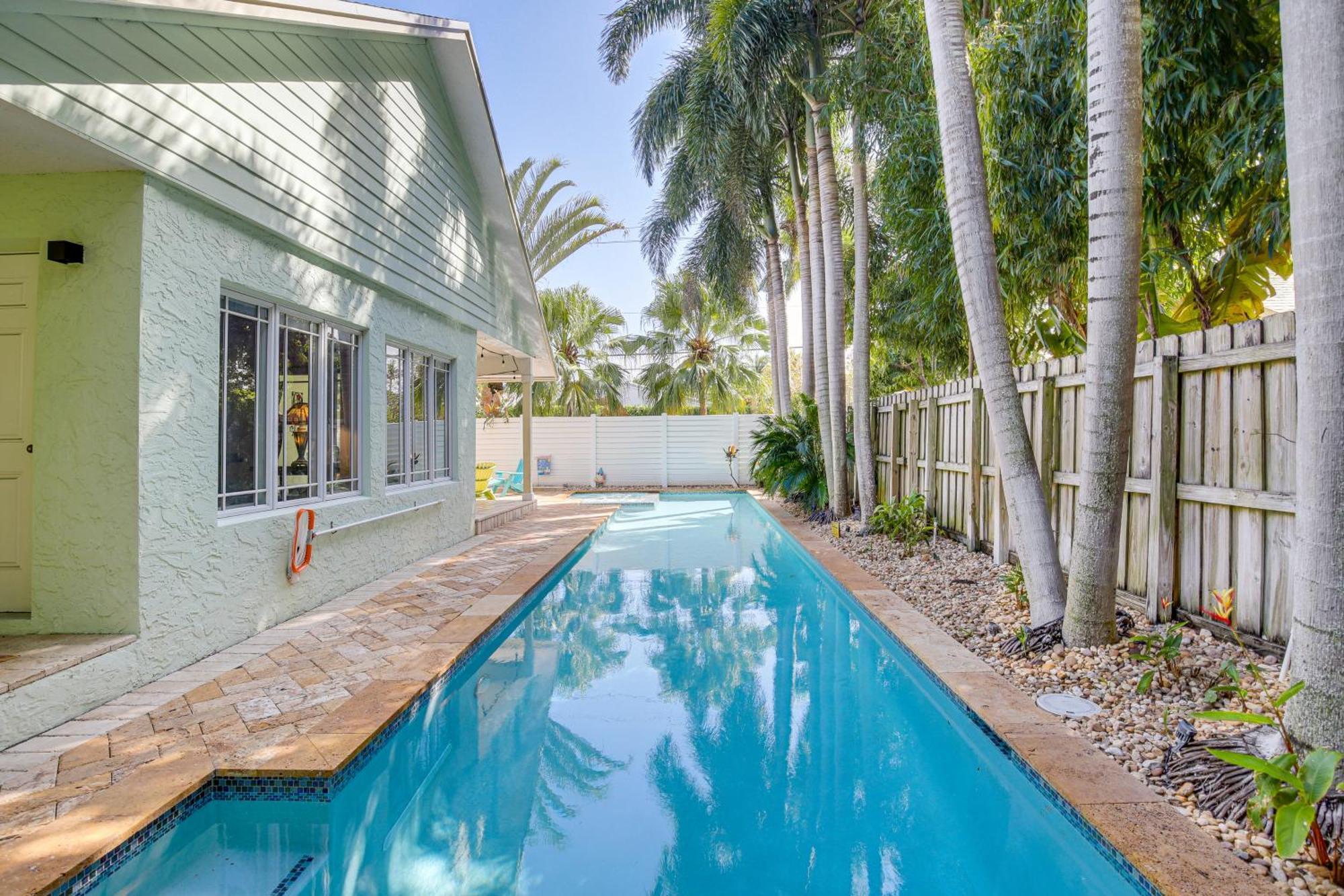 Holiday home Lauderdale Oasis With Pool About 2 Mi To Beach! *