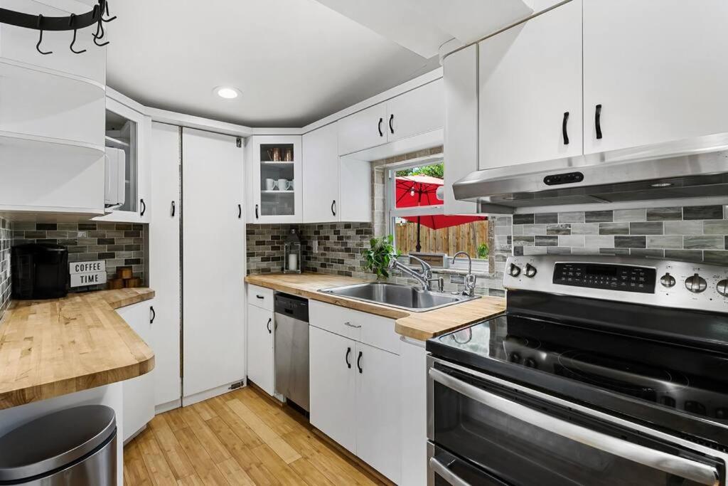 Perfect Fll Location With Putting Fort Lauderdale