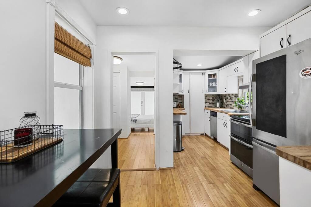 Perfect Fll Location With Putting Holiday home