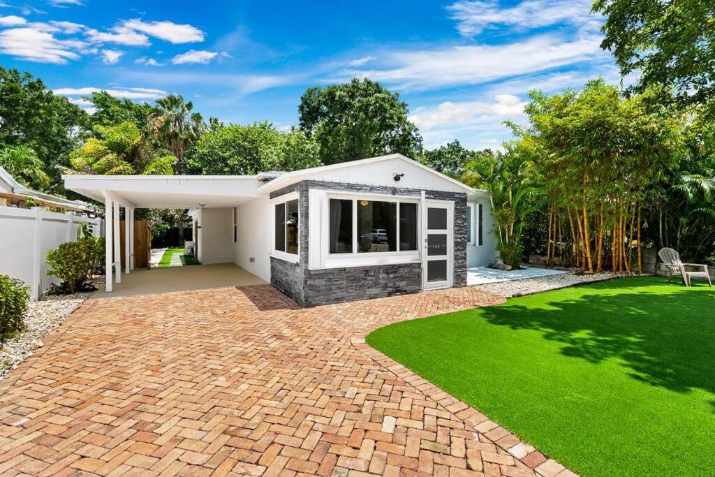 Perfect Fll Location With Putting *