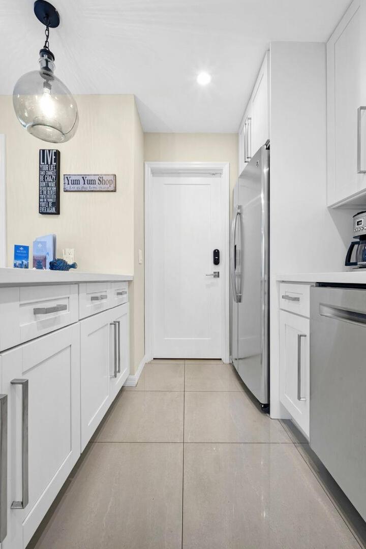 Holiday home Relax In Luxury - 3 Bed, 2 Bath Oasis With Pool Fort Lauderdale