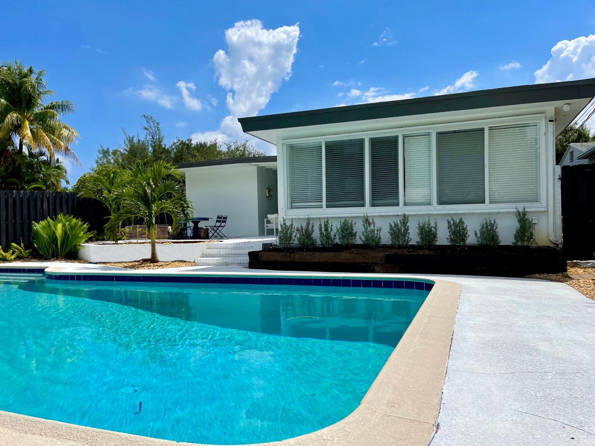 Holiday home Santorini Pool House Wilton Manors Walk To The Dr Fort Lauderdale
