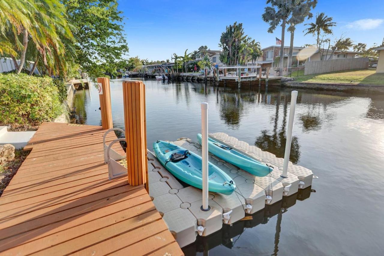 Gorgeous Poolhome On The Canal Holiday home Fort Lauderdale