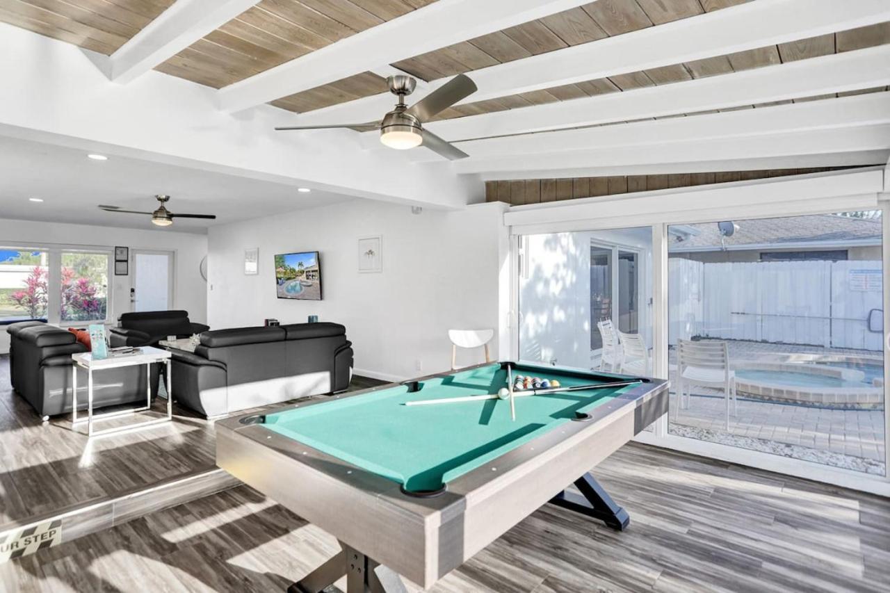 Gorgeous Poolhome On The Canal * Fort Lauderdale