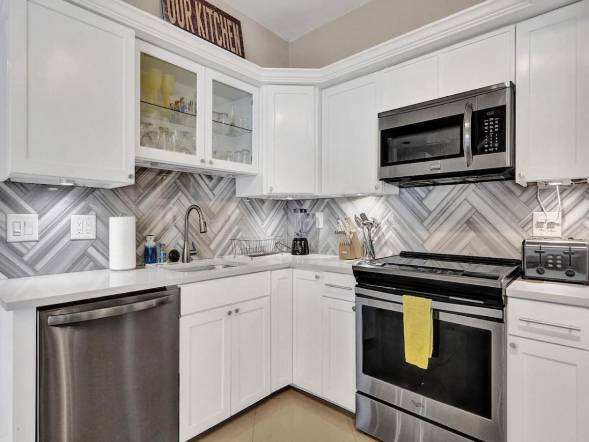 Lush And Quiet Oasis For 7, Pool, Close To
